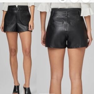 PAIGE Jonas Short Black